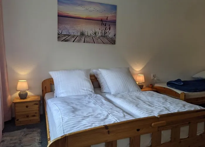 Ferienbungalows am Jabelschen See